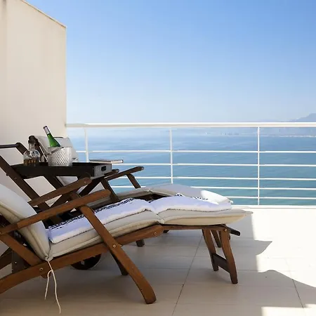 Infinity Pool Villa *